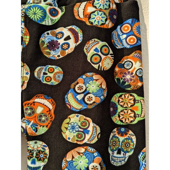 Bundle of 4 LuLaRoe Leggings. Sz One Size (OS) - Picture 6 of 11